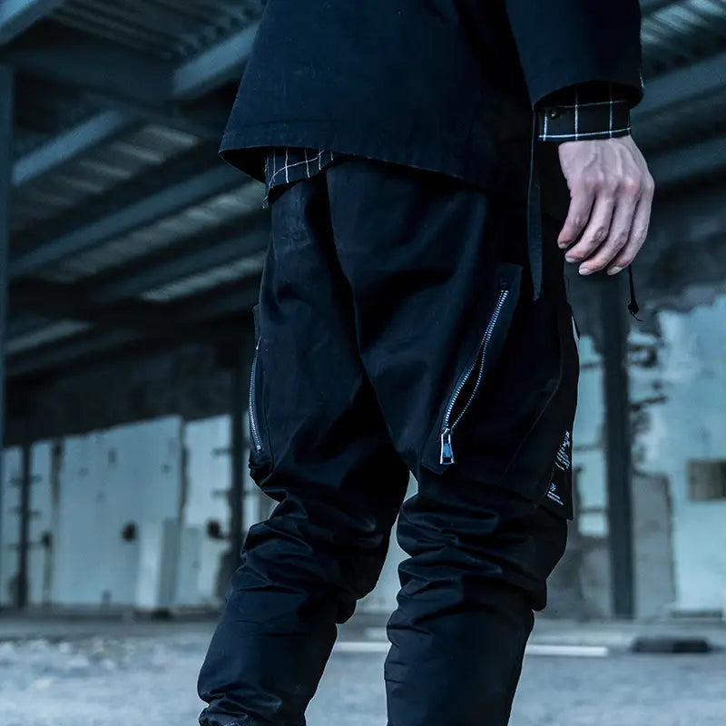 Pocket stitching sports trousers