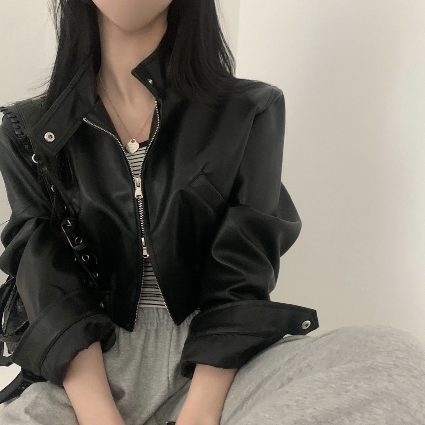 French Style Retro Design Zipped Stand Collar Elastic And Waisted Short Biker’s Leather Jacket Women