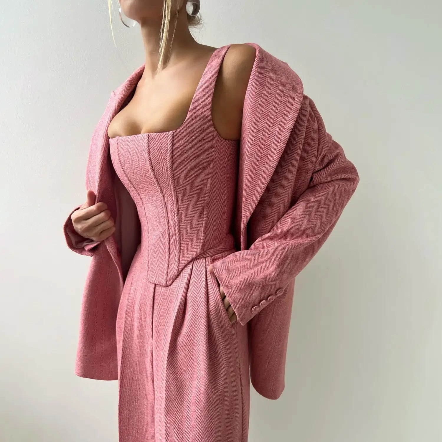 Street Style Sensation Luxury Clothing Global Fashion