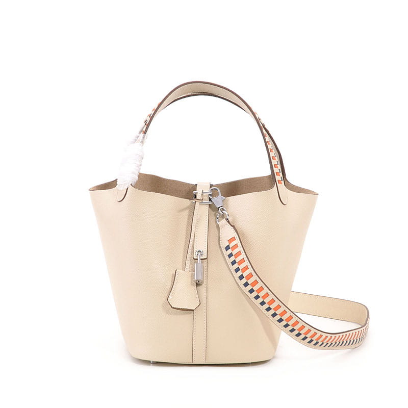 Luxe Leather Shoulder Bag High-End Fashion Online