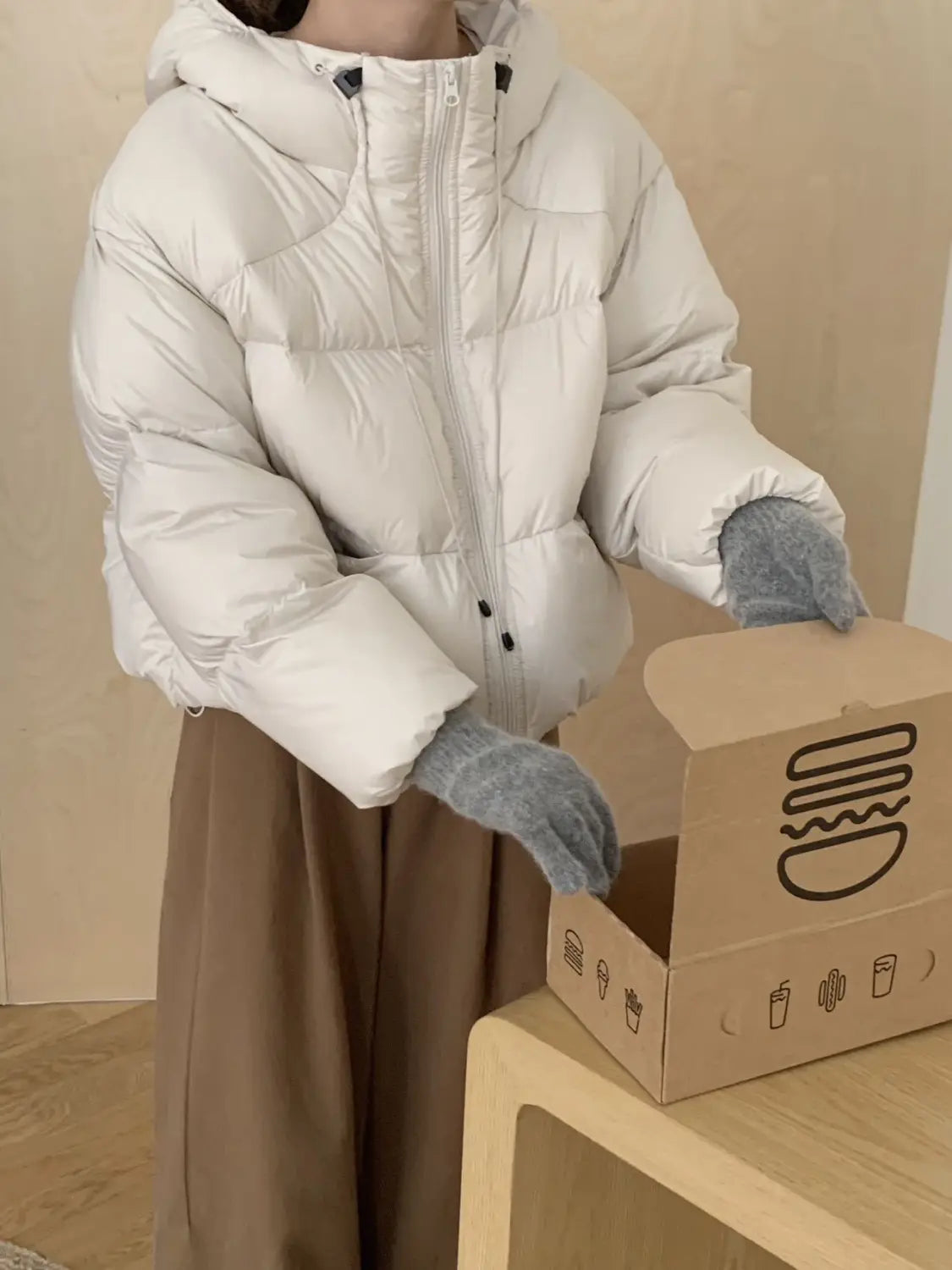 White Duck Down Puff Fluffy Hooded Down Jacket