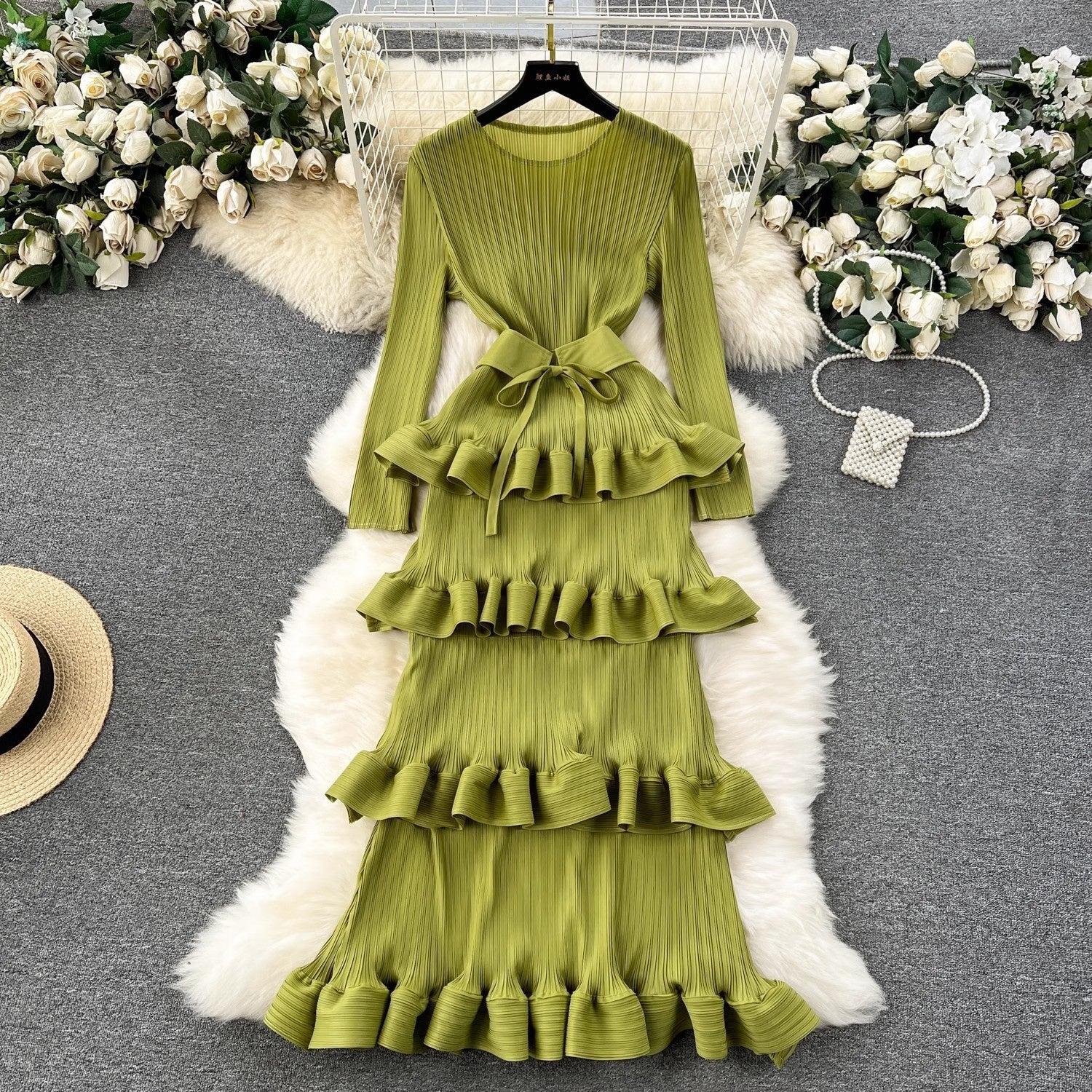 Cake Heavy Industry Pleated Slim Long Dress - Light Green / Average Size