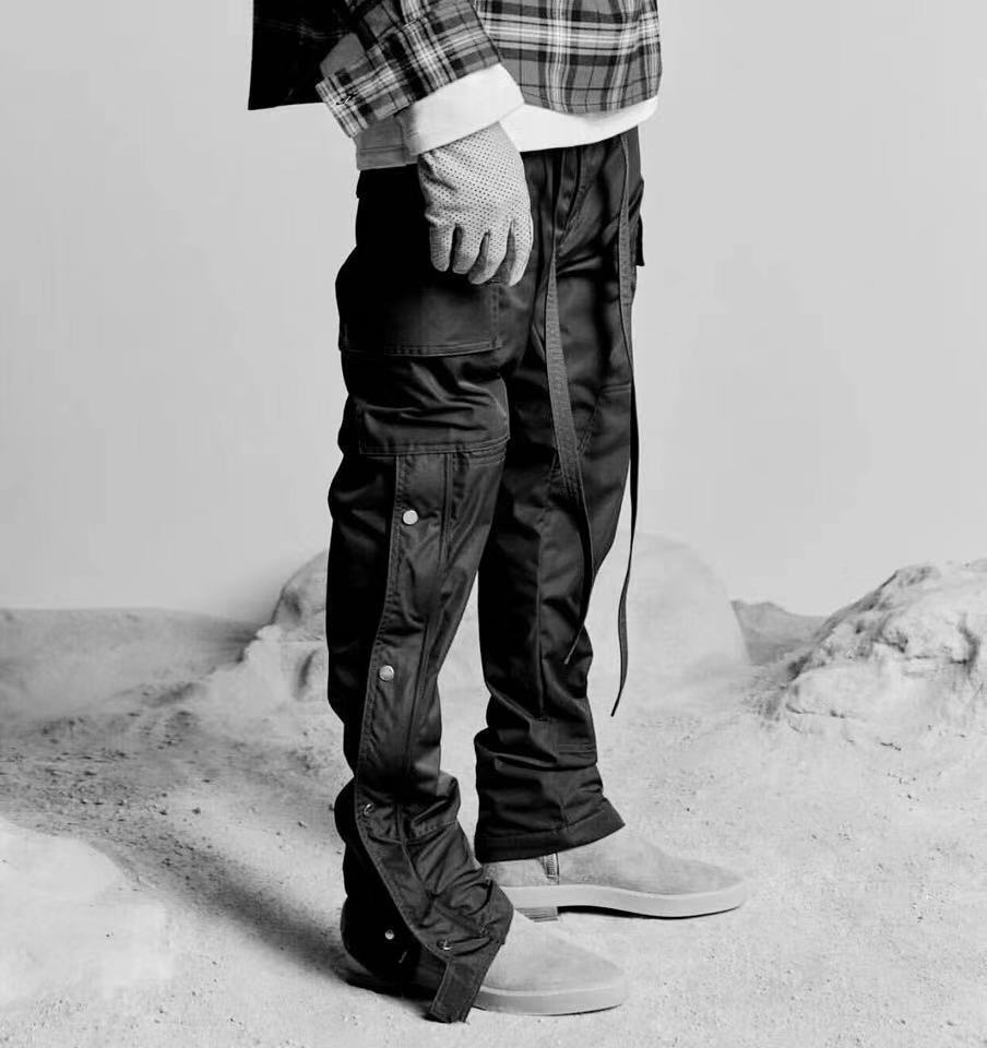 Men’s Velcro Buttoned Cargo Pants