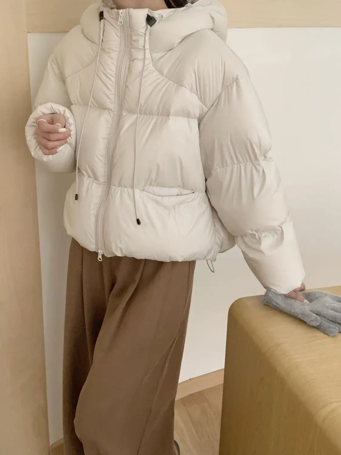 White Duck Down Puff Fluffy Hooded Down Jacket