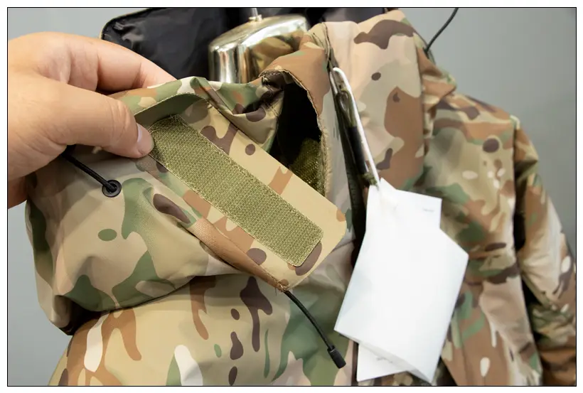 Men’s Outdoor Mountaineering Camping Thermal Technology Waterproof Fabric Down Jacket
