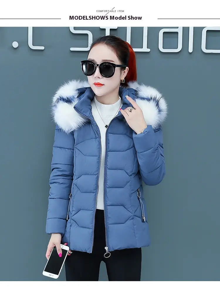 Women’s Short Detachable Large Fur Collar Cotton Coat