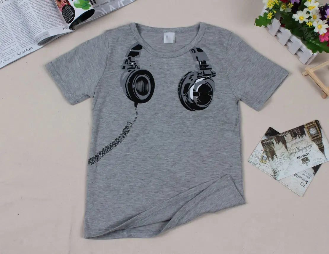 Children’s Short-sleeved T-shirt With Earplugs Pattern