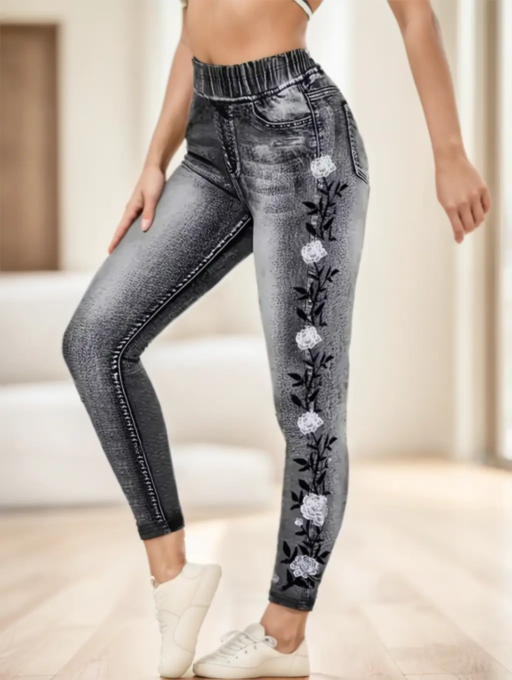 Women’s Printed Jeans