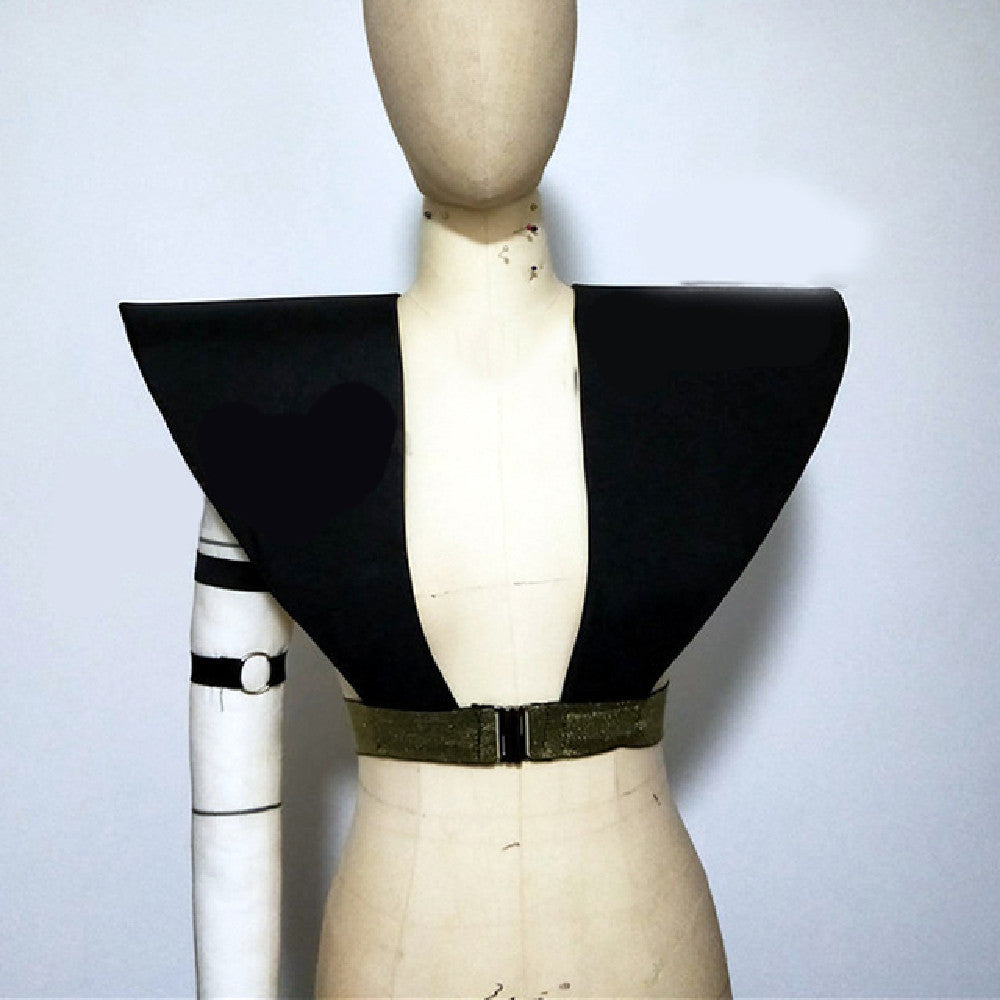 Men’s And Women’s Jackets And Shoulders