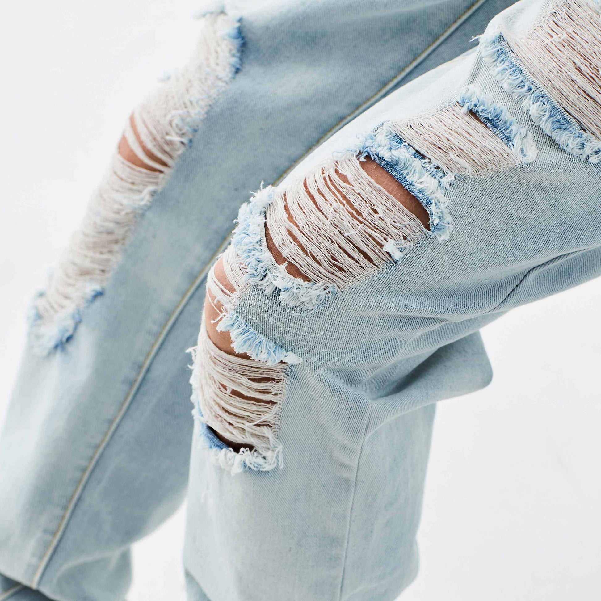 Men’s Loose High Street Ripped Jeans