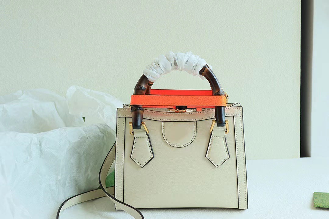 Exquisite Leather Bag Luxury Clothing High-End Fashion Online - White / 20x16x10cm