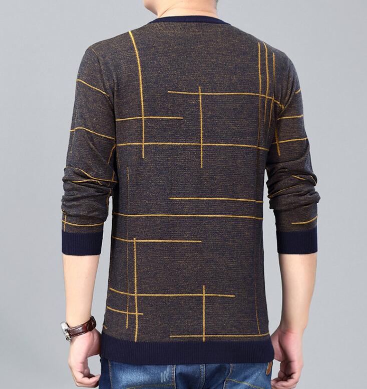 Men’s youth hooded round neck long sleeve t-shirt