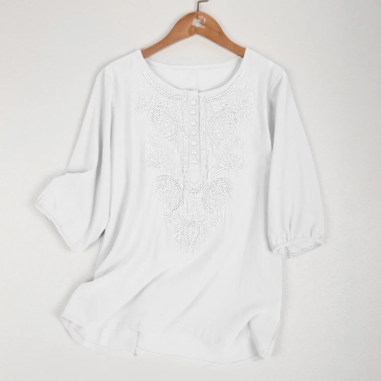 Artistic Retro Loose Design Embroidered Crew Neck Thin Cotton And Linen Women’s Top
