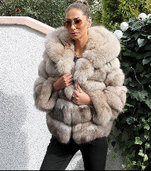 Women’s Minimalist Hooded Patchwork Fur Grass Jacket - Mi camel / M