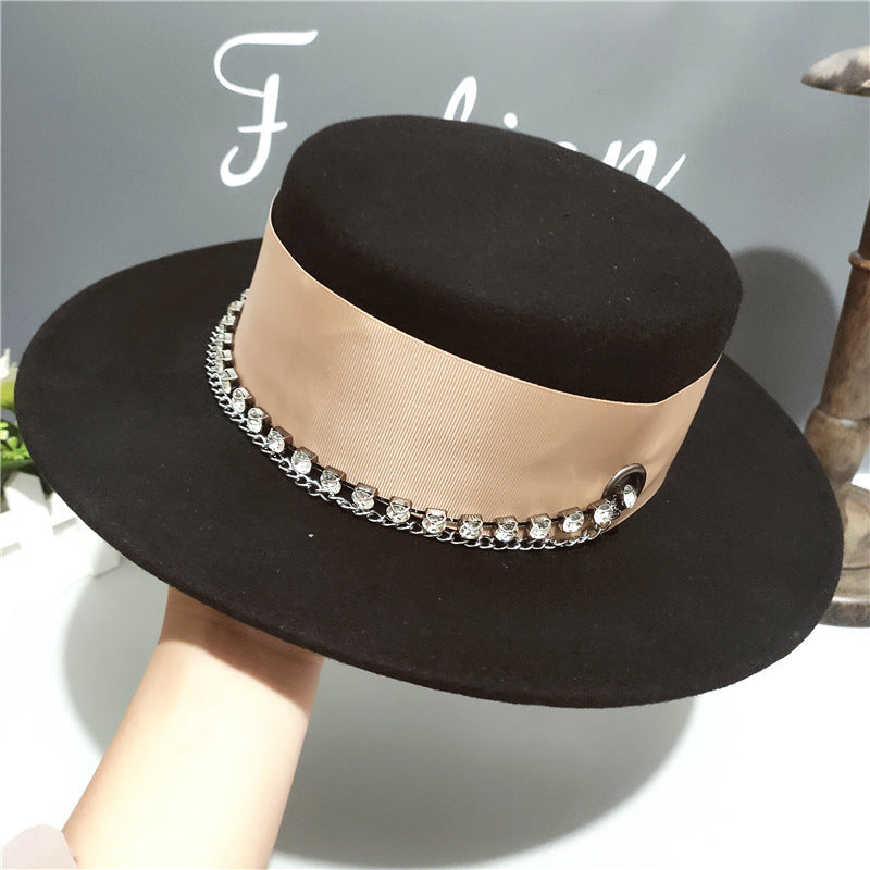Flat brim woolen hat - Black