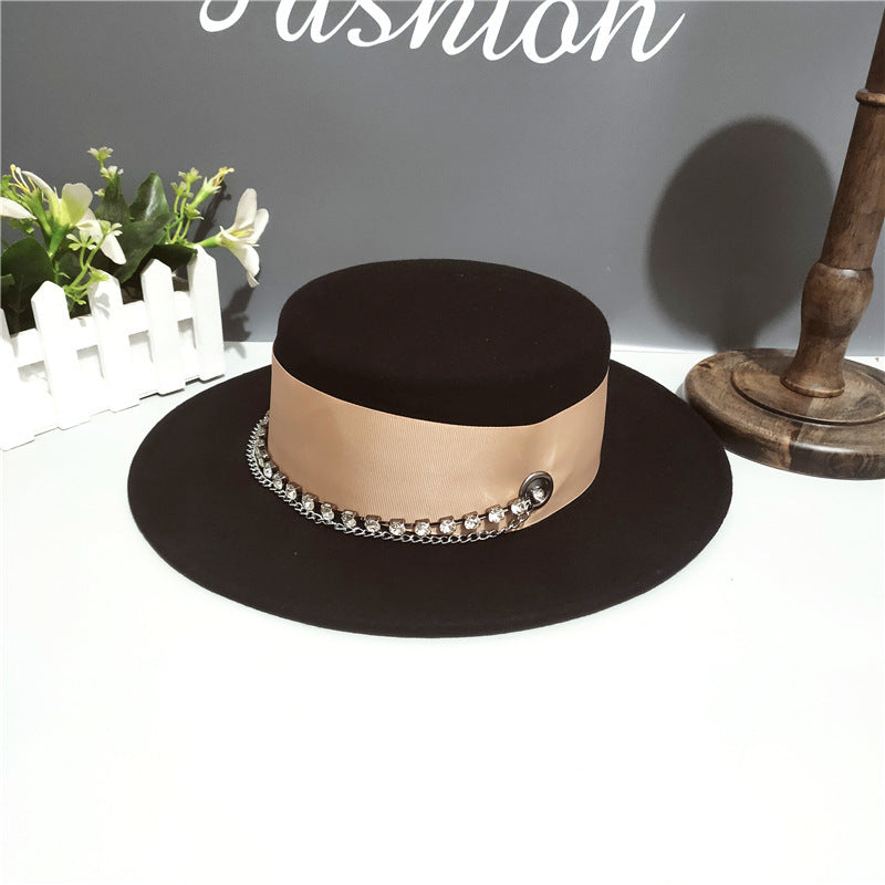 Flat brim woolen hat - Black