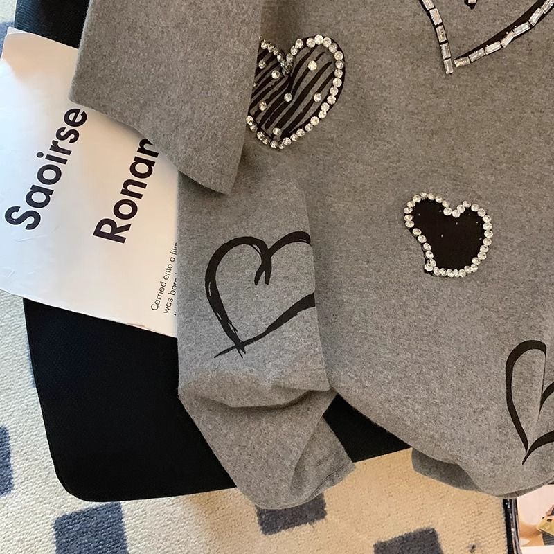 Fashion Gray Heart Shape With Diamond T-shirt For Women