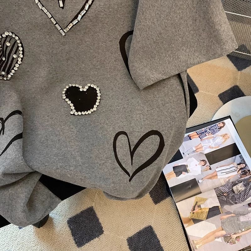 Fashion Gray Heart Shape With Diamond T-shirt For Women