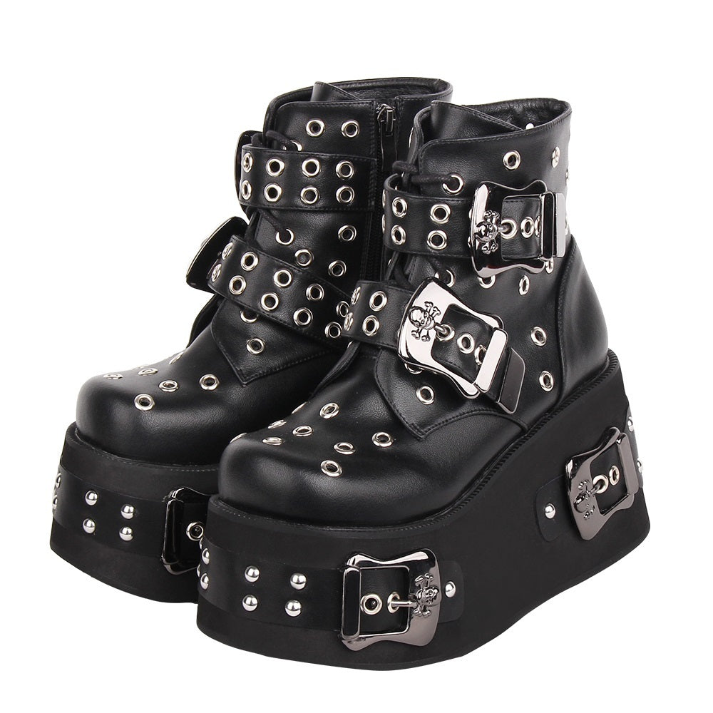 Hollow Punched Thick Sole Short Boots - Black / 34