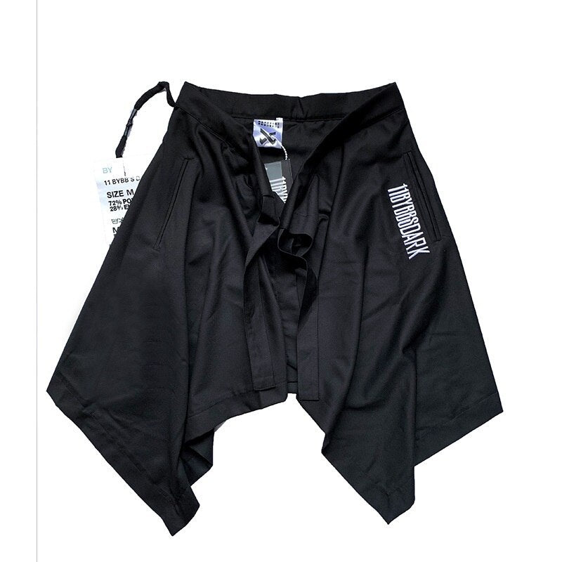 Irregular skirt - Black / One size