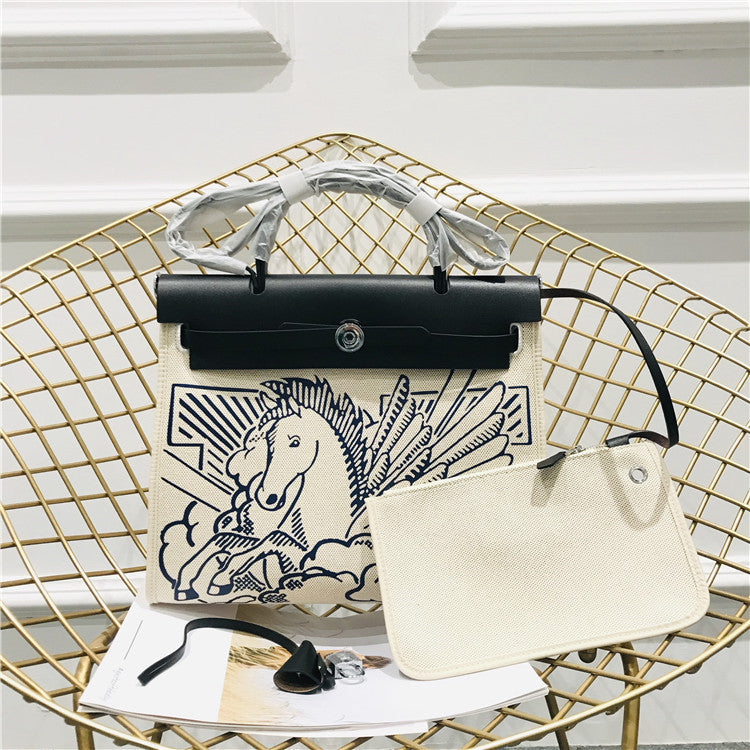 Kelly Canvas Graffiti Bag Steal The Show - Beige