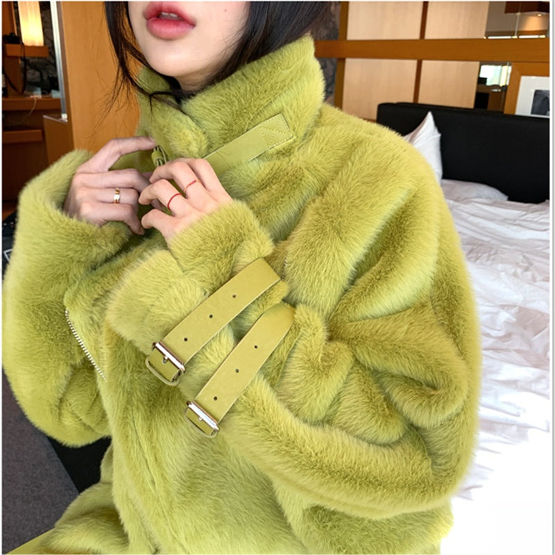 Women’s coat leather buckle fur coat women