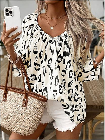 Spring And Summer Women’s Top Leopard Print V-neck Pleated Seven Quarter Sleeve Shirt Temperament Commuting - Beige / S