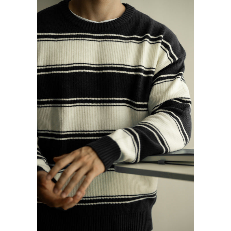 Loose Trendy Knitwear Top For Men - Black And White / L
