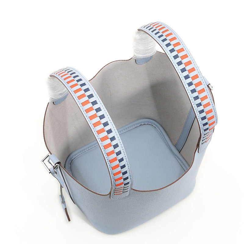 Luxe Leather Shoulder Bag High-End Fashion Online