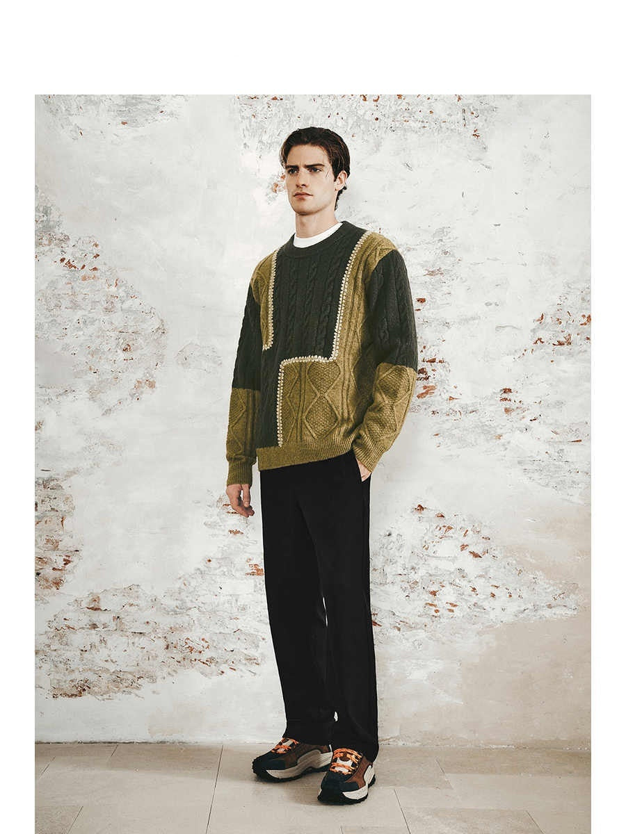 Men’s Retro Casual Contrast Color Patchwork Round Neck Knitwear
