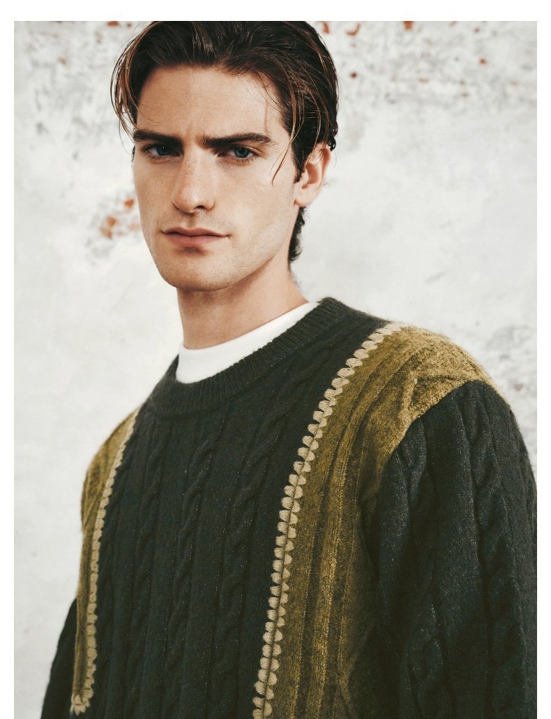 Men’s Retro Casual Contrast Color Patchwork Round Neck Knitwear