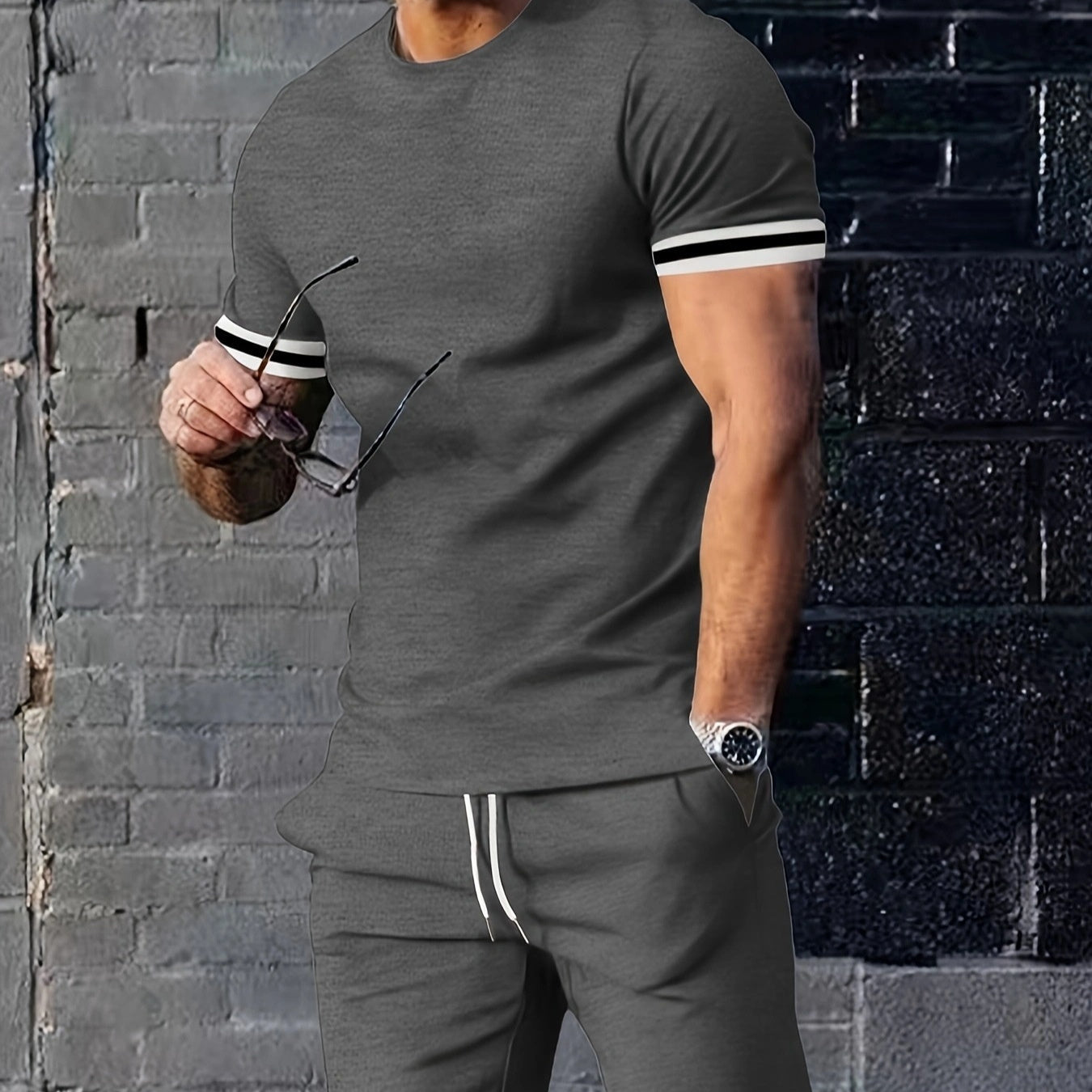 Men’s Short-sleeved T-shirt Casual Shorts Two-piece Set
