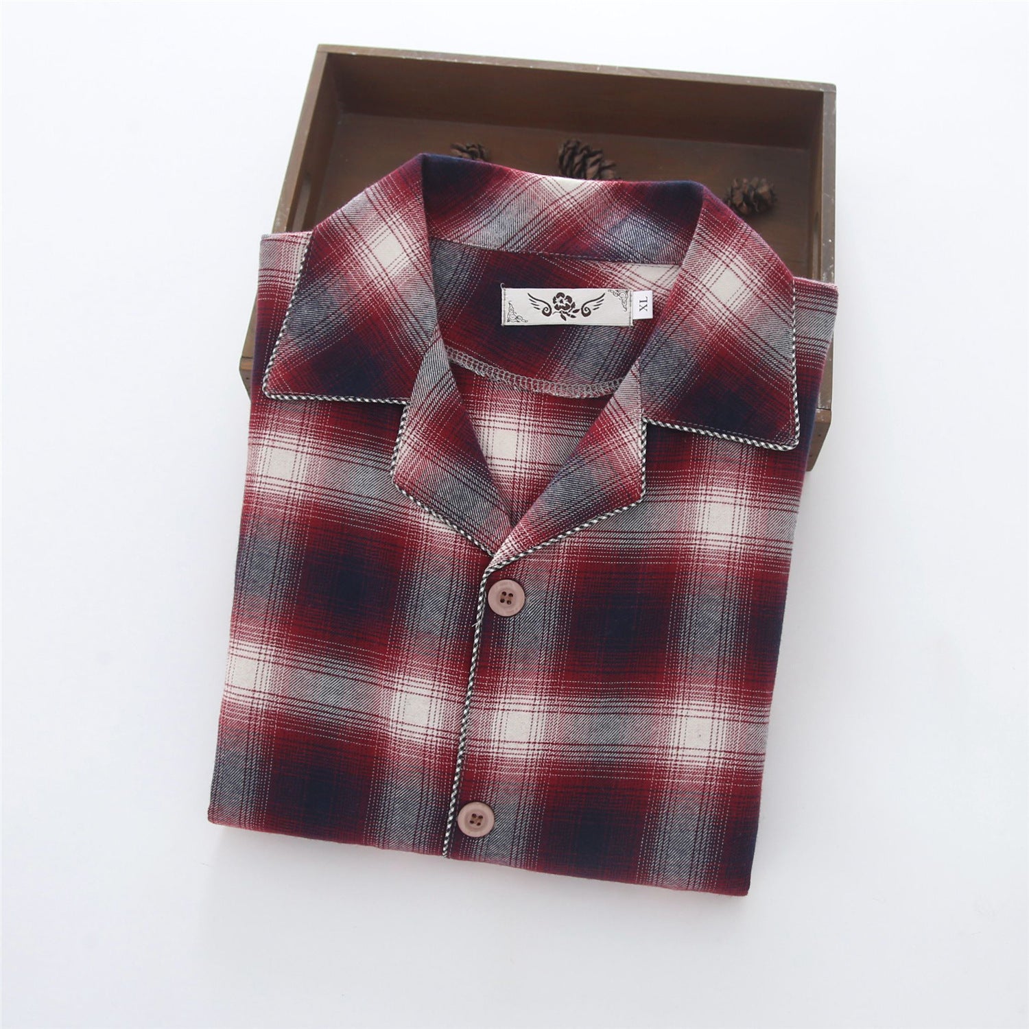Men’s Warm Cloth Flannel Pajama Suit - Red checkered pattern / XL
