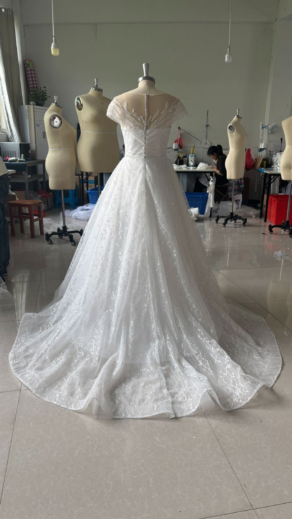 Off-shoulder Light Wedding Dress Bridal Main Yarn Lace Wedding Veil Small Trailing - Ivory / 2