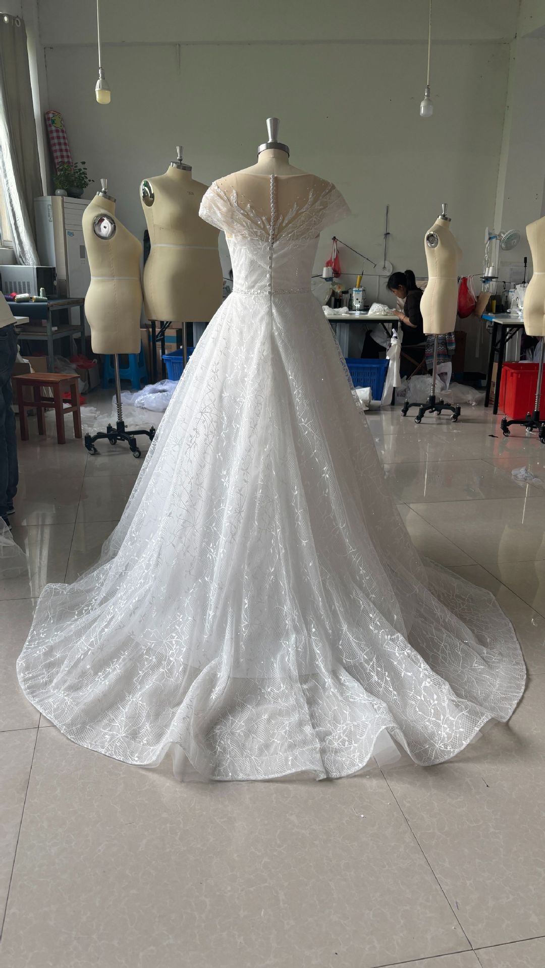 Off-shoulder Light Wedding Dress Bridal Main Yarn Lace Wedding Veil Small Trailing - Ivory / 2
