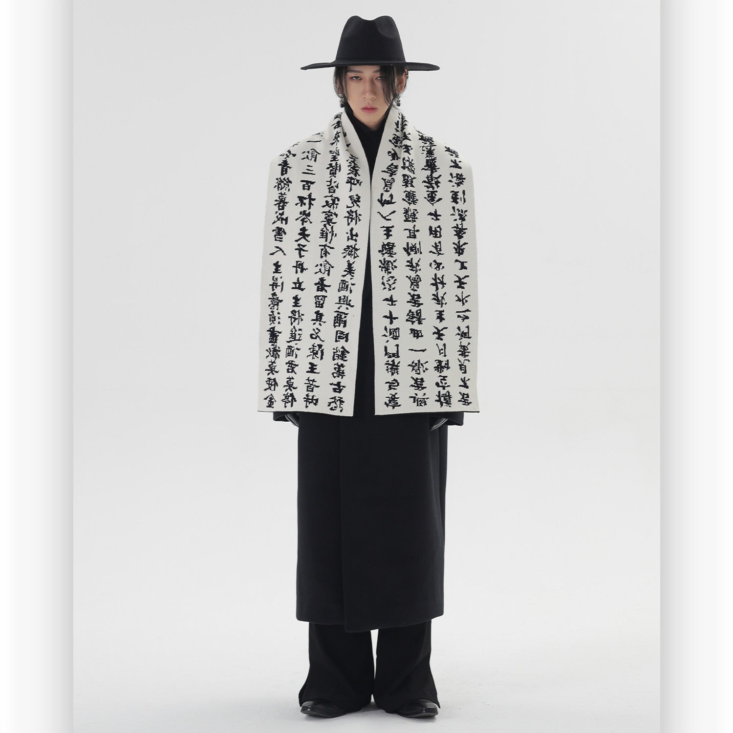 Original Chinese Style Imitation Dehaired Angora Winter Warm Black And White Lovers Scarf - black