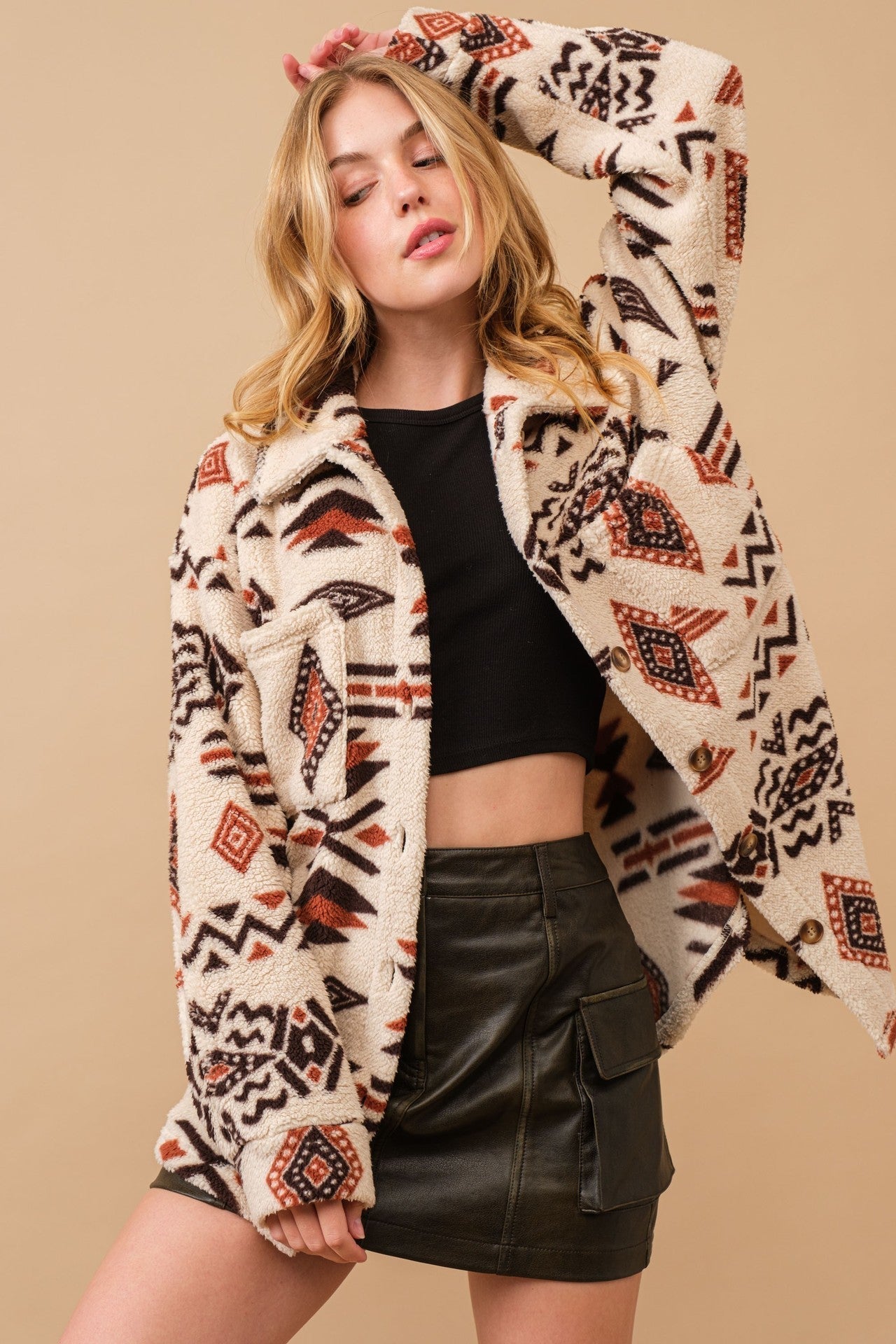 Women’s Retro Plush Lapel Long-sleeved Jacket