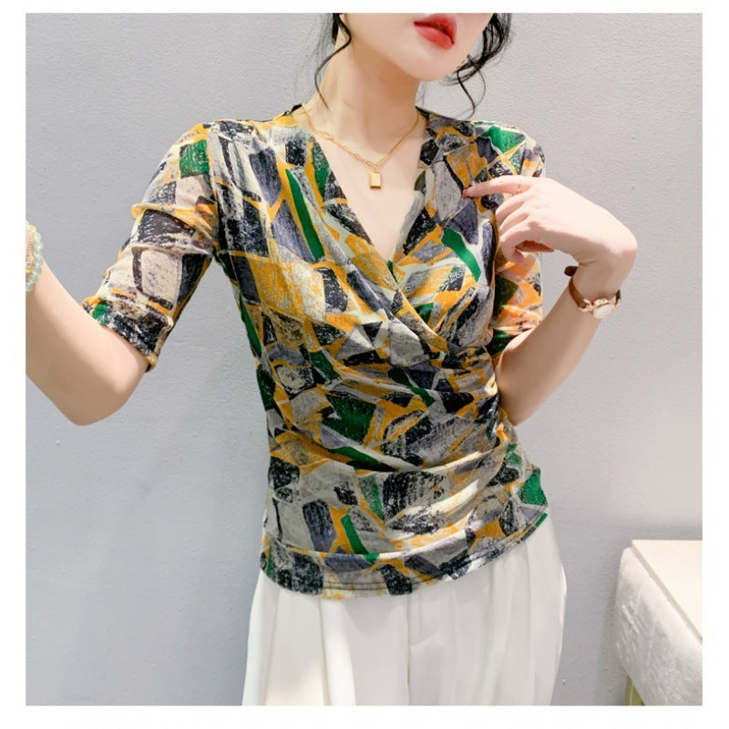 Casual Retro Standard Half Sleeve Regular V-neck All-match Bottoming Shirt - Picture Color / S