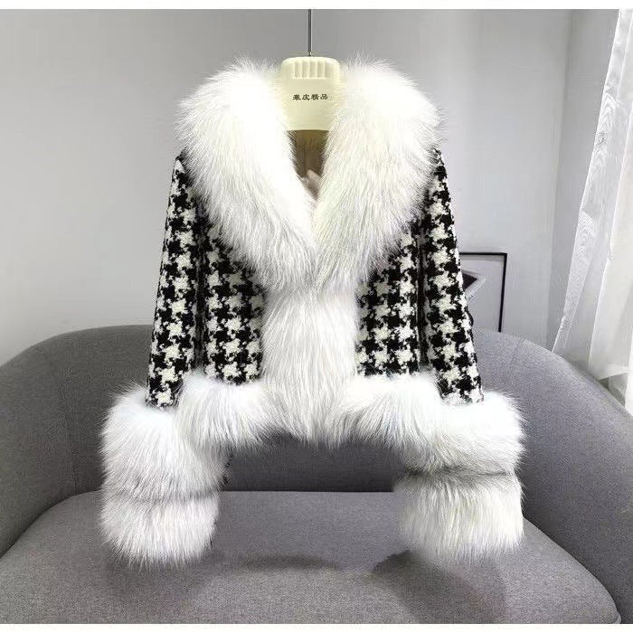 Fur Coat Women’s Short Houndstooth Fur Collar Silver Fox Fur Jacket - White / M