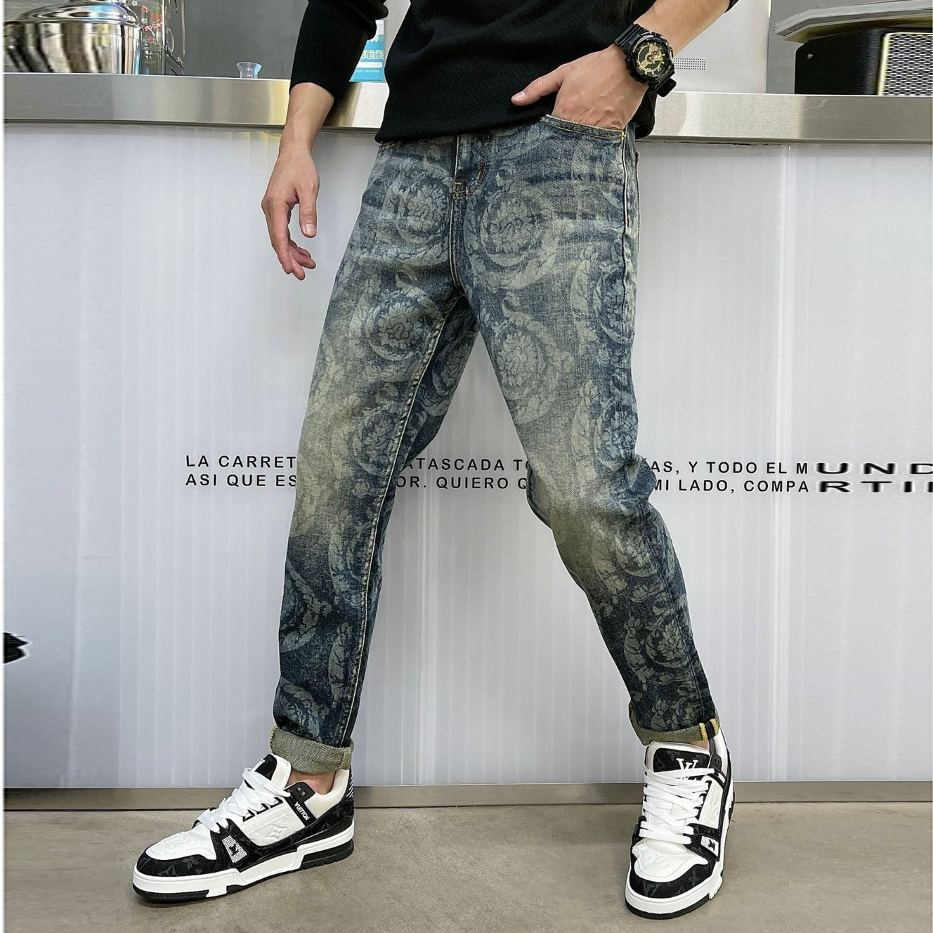 Fashion Men’s Jeans Casual Stretch Pants - Light Blue / 28