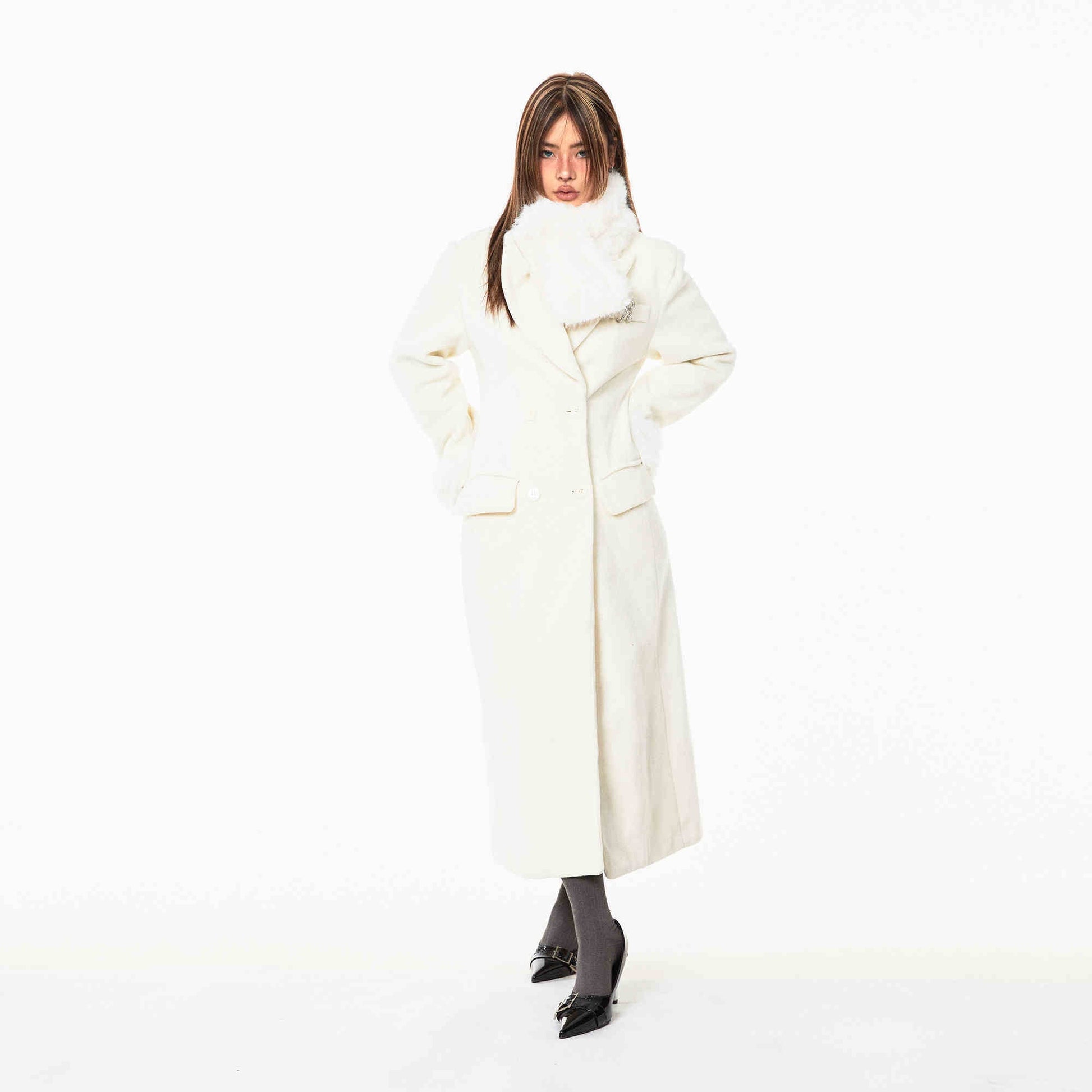 Waist-tight Woolen Fur Collar Quilted Long Overcoat Outerwear - White / S