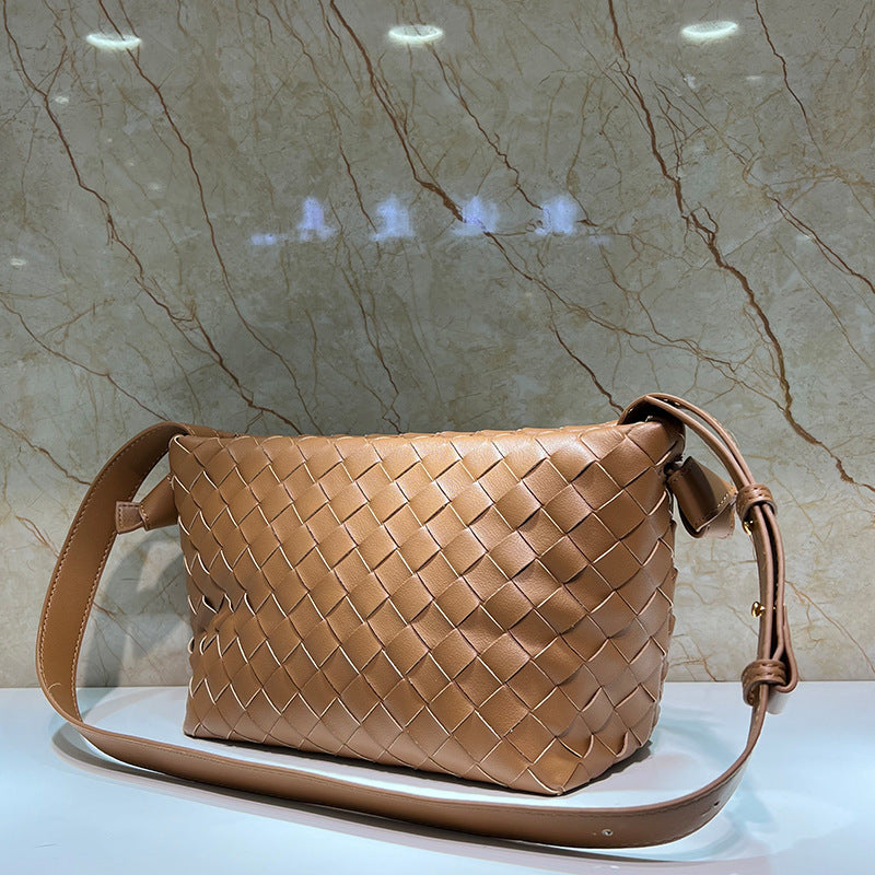 Street Trend Shoulder Bag Global Luxury Fashion Brand - Apricot