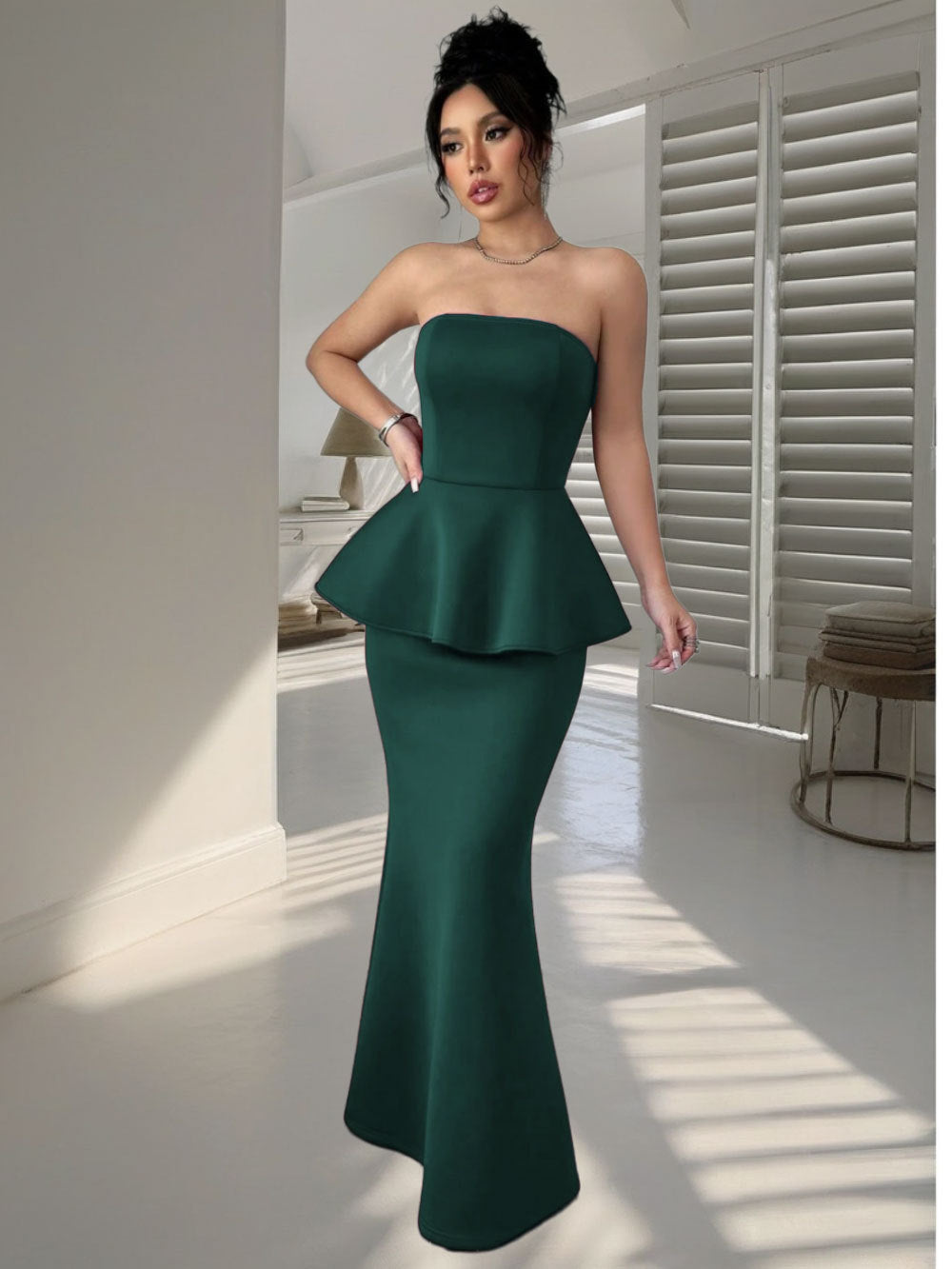 Sultry Sleeveless Skirt Global Luxury Fashion Online