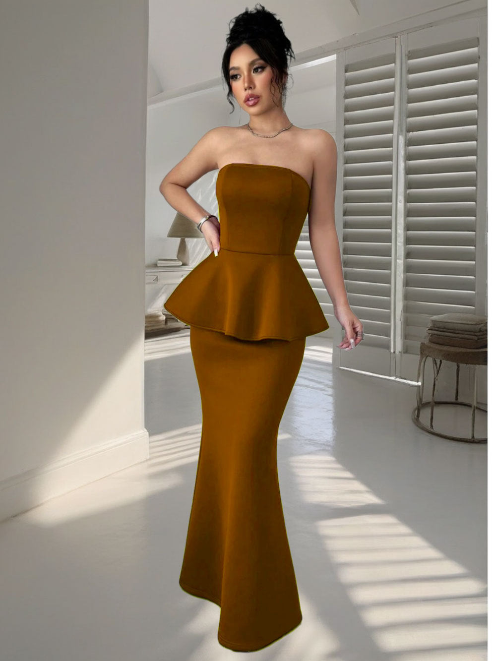 Sultry Sleeveless Skirt Global Luxury Fashion Online - Brown / L