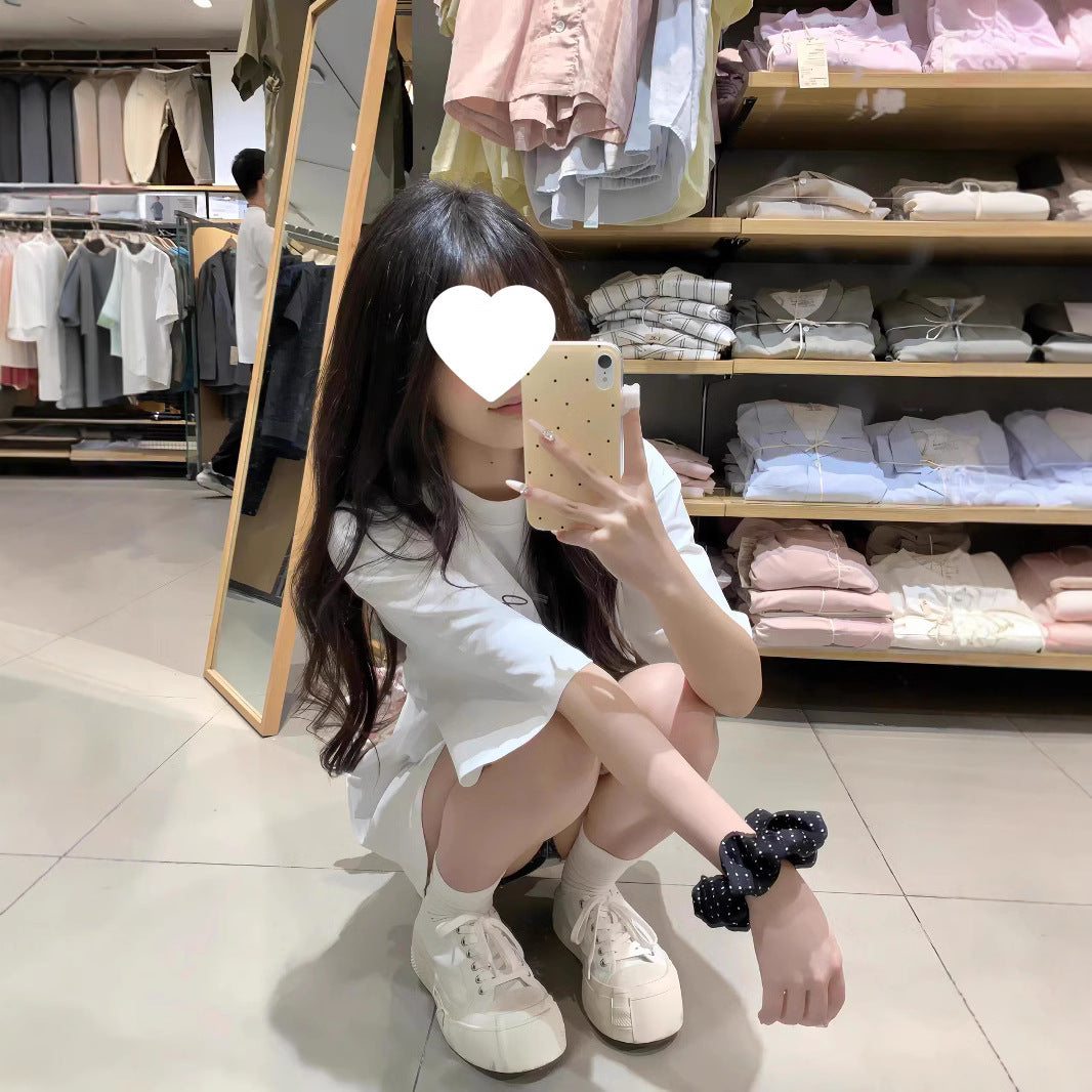 Short Sleeved Women’s Summer Design With A Niche And Loose Fit