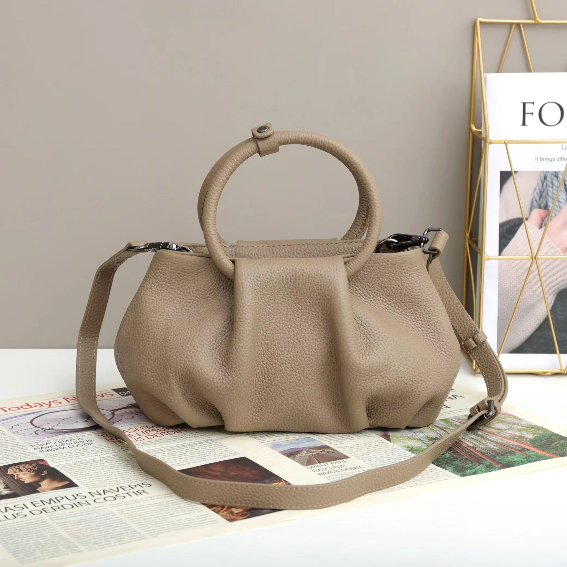 Unleash Global Luxury Fashion Brand Style - Elephant Gray / 29x12 X17cm