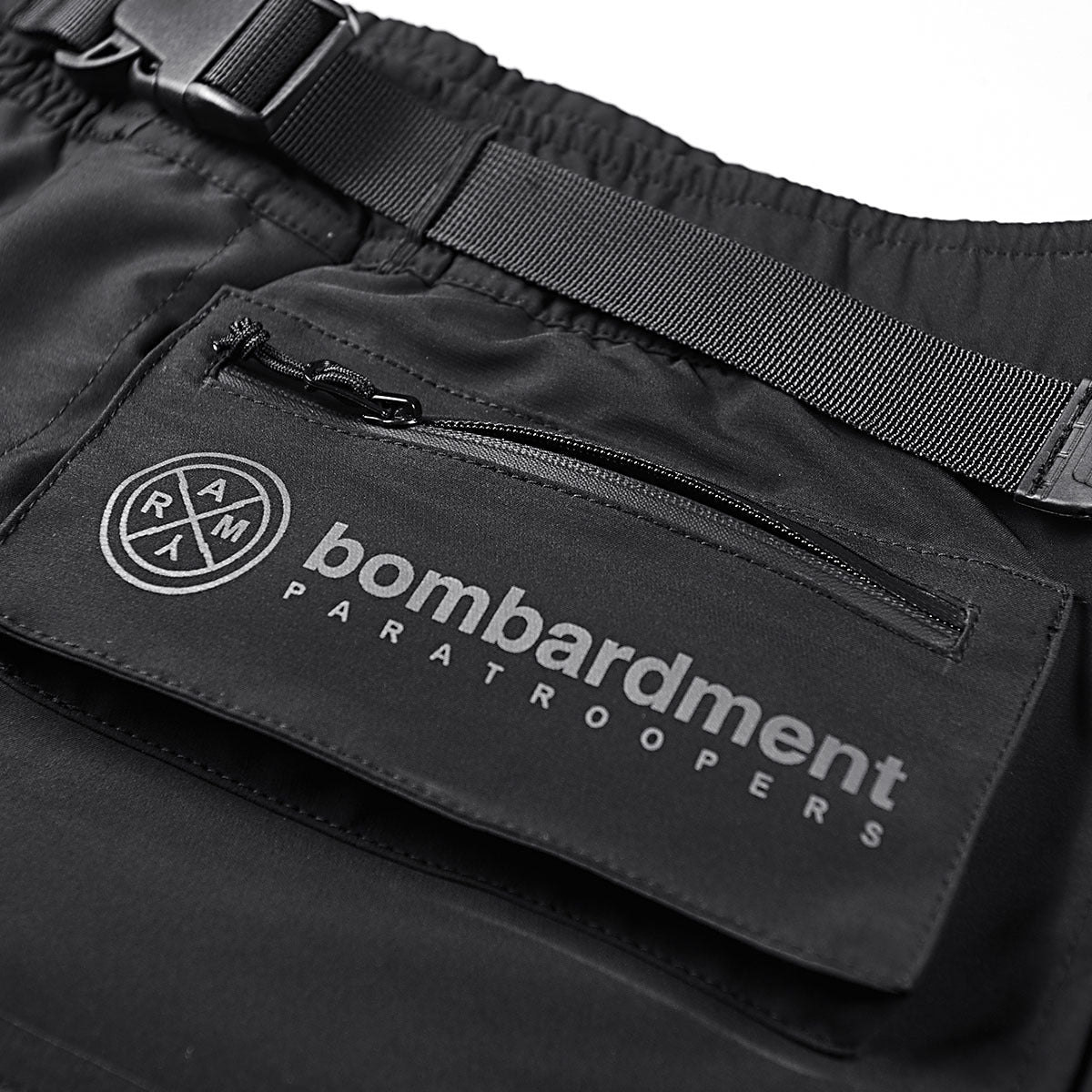 Men’s Loose-fitting Multi-pocket Sports Quick-drying Five-piece Pants