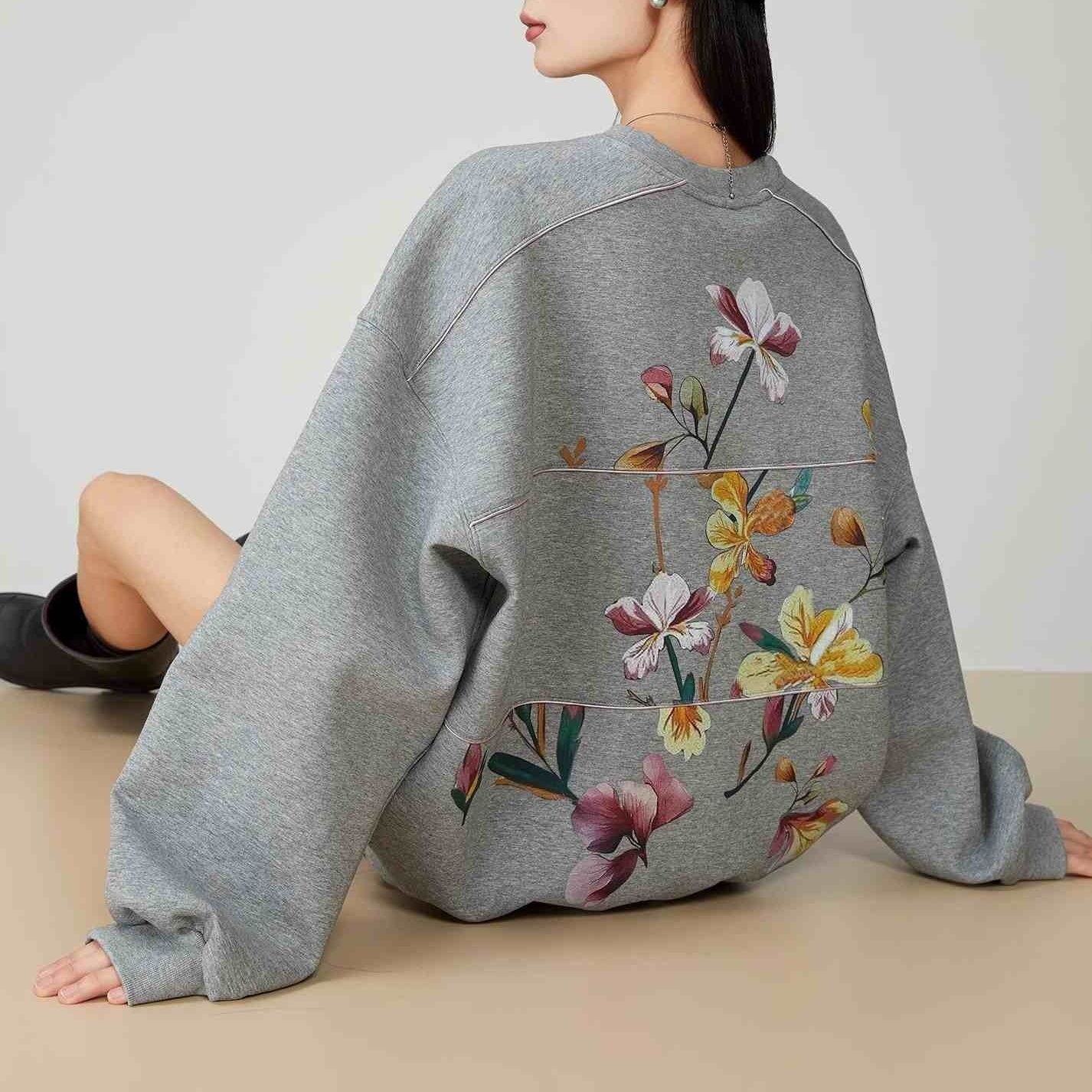 Gray Printing Crew Neck Pullover Sweatshirt - Grey / L