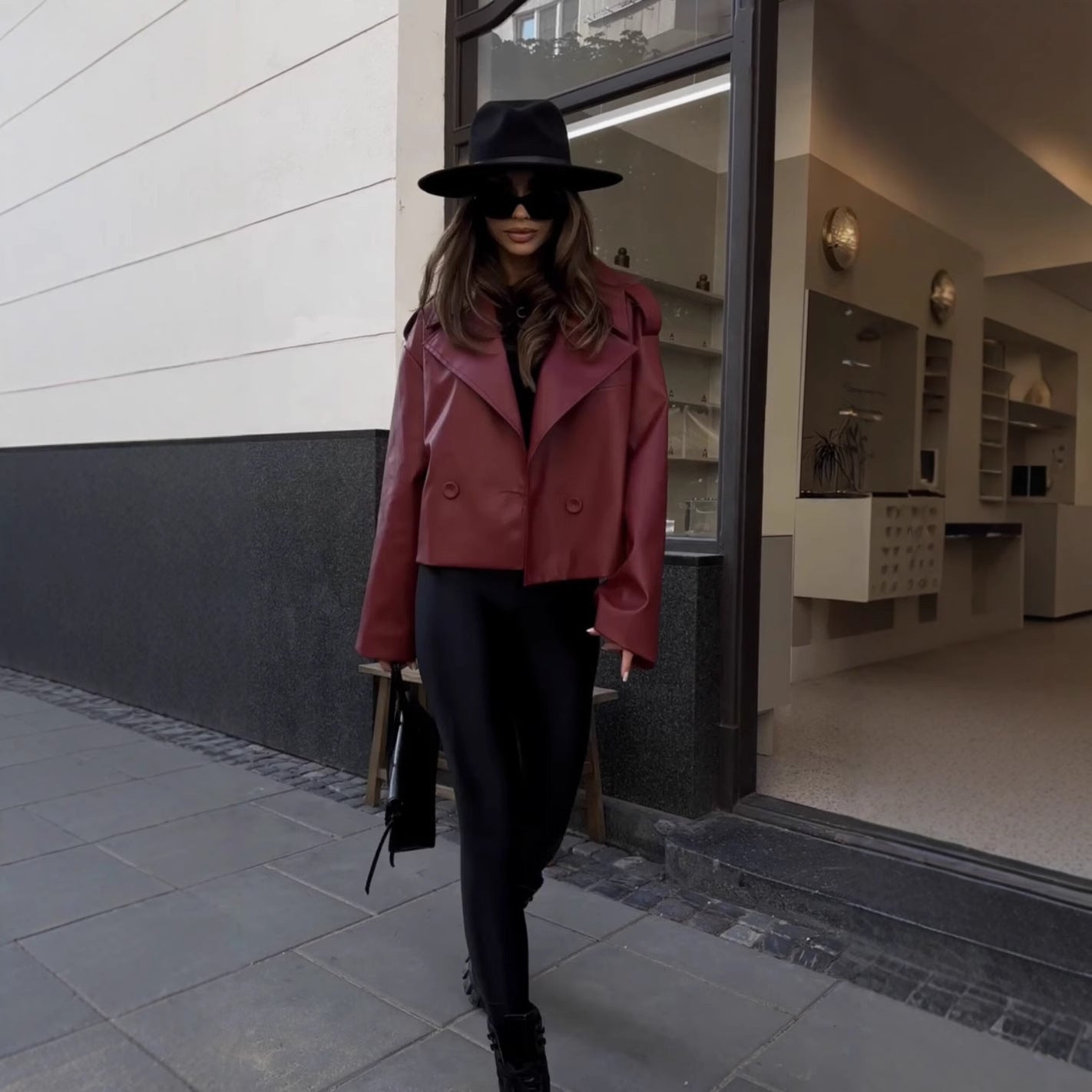 Women’s Fashion Design Retro Leather Jacket