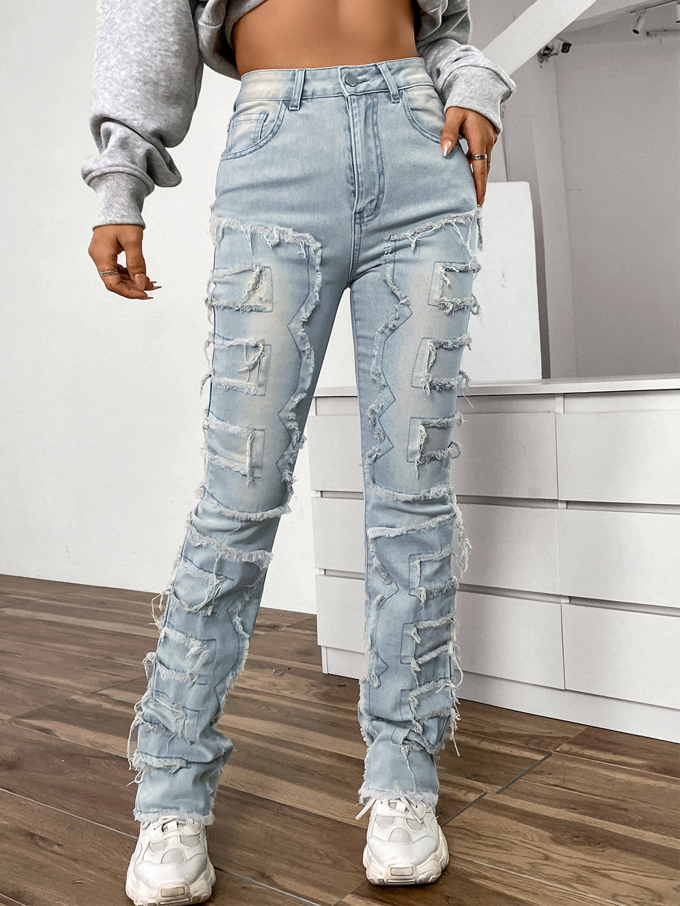 Women’s Embroidered Straight-leg Pants Fashion I Stretch Patchwork Jeans - Light Blue / S